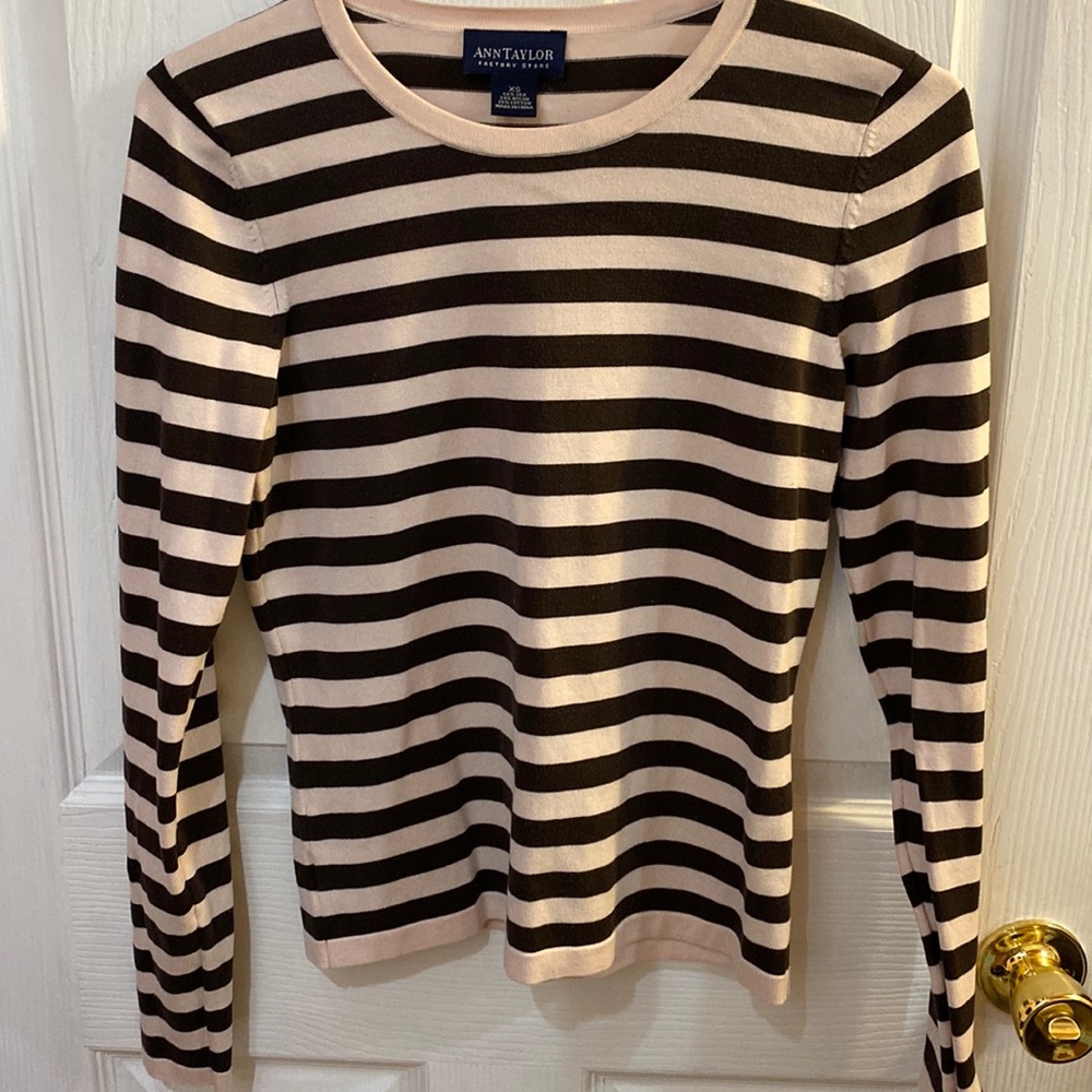 ANN TAYLOR FACTORY long Sleeve Top XS